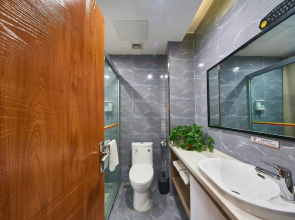 Super 8 Express Hotel (Heze Zhengzhou Road)(速八便捷酒店(菏泽郑州路店))