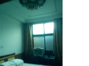 Sapphire Inn