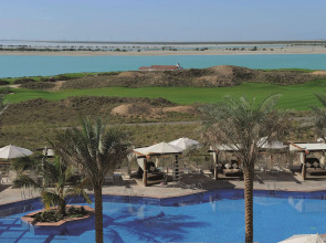 Radisson Blu Hotel, Abu Dhabi Yas Island