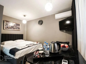 Pera Wall Hotel & Suites