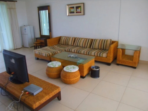 Heaven 18 Degrees Blue Holiday Apartments