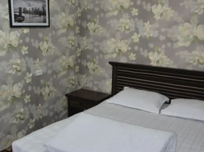 Mehmon Saroy Hotel