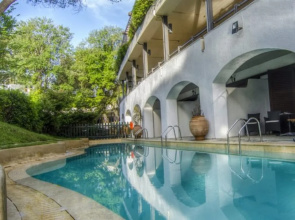 Ionian Blue Garden Suites