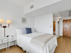 Dual Suites & Ocean Views at Sandcastles Villas Pool, 2 Balconies & Golf