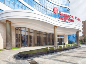 Ramada Plaza Fuxian Lake
