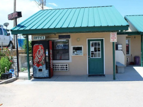 Adobe Inn Motel