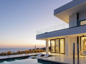 Villa White Hera