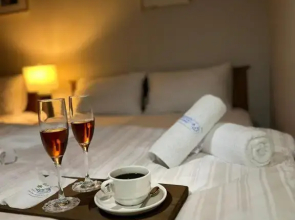 Reva Miami Hotel Restaurant SPA