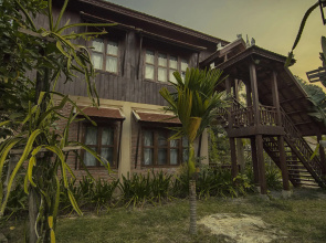 Maisons Wat Kor