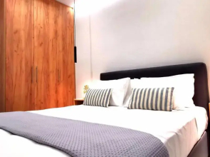 Urban Luxus Studio II