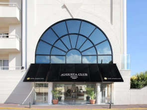 Augusta Club & Spa - Adults Only