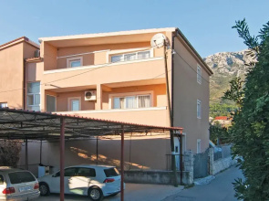Awesome Home in Kastel Gomilica With Wifi and 1 Bedrooms