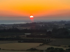 ARODAFNI HOUSE. Unique views and amazing sunsets.