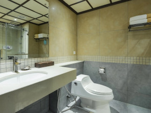 Baan Laimai Beach Resort & Spa