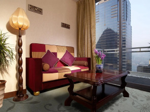 Lan Kwai Fong Hotel @ Kau U Fong