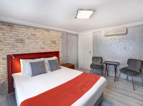 Serenity Hotel