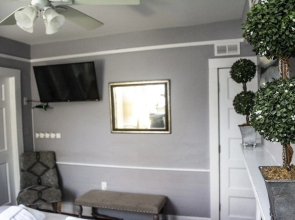 Suites on Cannon