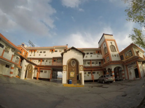 Mario's Inn