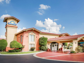 Days Inn by Wyndham Little Rock/Medical Center