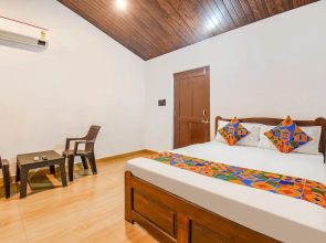 Fabexpress Peacock Suites