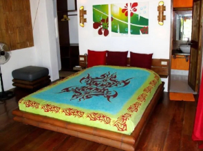 Funboard Center and Ocean View Apartment