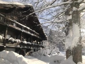 Romantik Hotel Die Gersberg Alm mit Panoramablick auf Salzburg