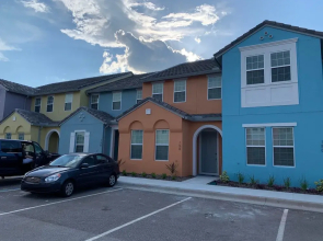 Splendid Four Bedroom Home w/ Pool @Festival 154