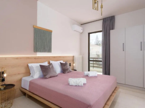 NIMA1 4 bedroom apt centraly located in Rethimno