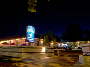 Tumut Farrington Motel