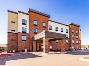 Cobblestone Hotel & Suites - Ottumwa
