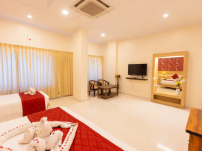 Hotel DSF GRand PLazas