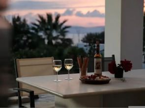 Sunset Beach House With two Bedrooms