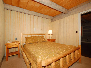 The Smokehouse Lodge and Cabins