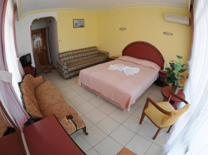 Kleopatra Bebek Hotel