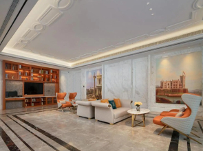 Vienna International Hotel (Guyi New Town Wine Street)
