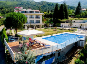 Motali Life Hotel