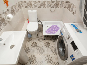 Ночка Сутки на улице Романтиков 11