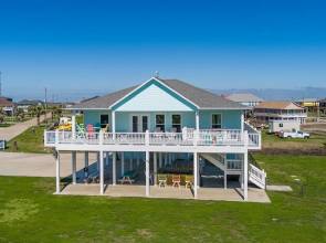 The Esscape 3 Bedroom Home by RedAwning