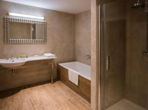 Grandhotel AMBASSADOR National House