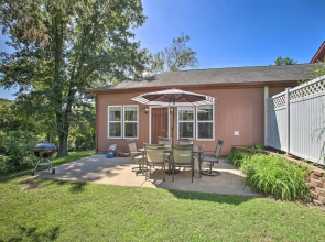 'turtle Rock' - Ironton Cabin w/ Furnished Patio!