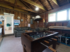 Surfers Cove 3 Br home by RedAwning