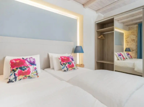 Agrikia Villa - Varvarigos Houses Superior Two Bedroom Apartment Ground Floor 1-6 Guests