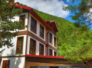 Iskalita Hotel