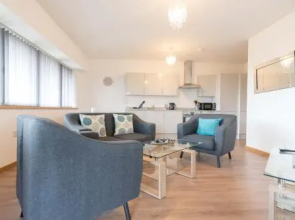 Hamilton Grace, 2 Bed, 1 Bath, Plenty of Parking SN5