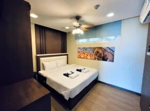 Sea & Sky One Bedroom Condominium