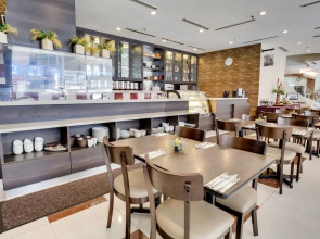 Prescott Hotel KL Medan Tuanku