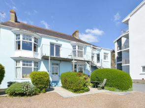 Lovely Apartment Right on the sea in Saundersfoot, With Beautiful Window bay