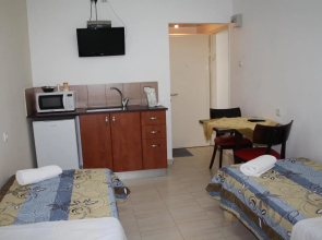 Ga'aton Motel