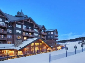 Ski-in/ski-out One Ski Hill Place 1 Bedroom Luxury Condo