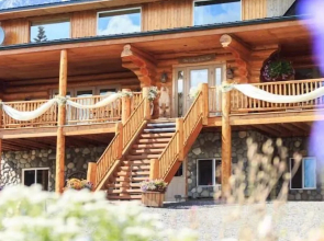 Majestic Valley Wilderness Lodge